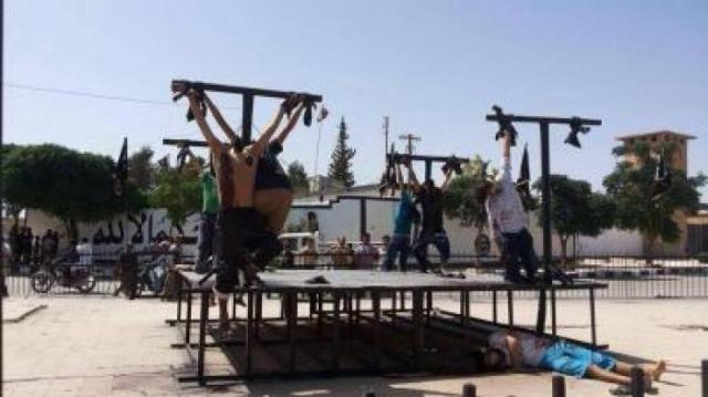 Cristãos crucificados por muçulmanos radicais na Síria